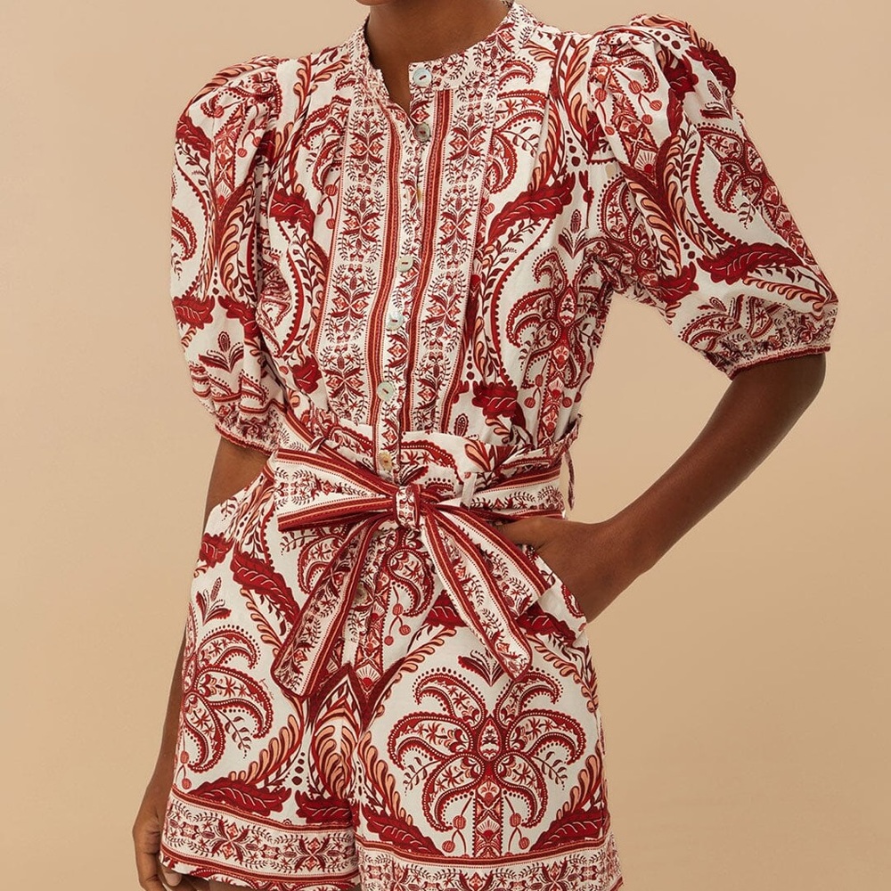 FARM Rio Off-White Tropical Cameo Cotton Romper Size M TROPICAL CAMEO- NWT!